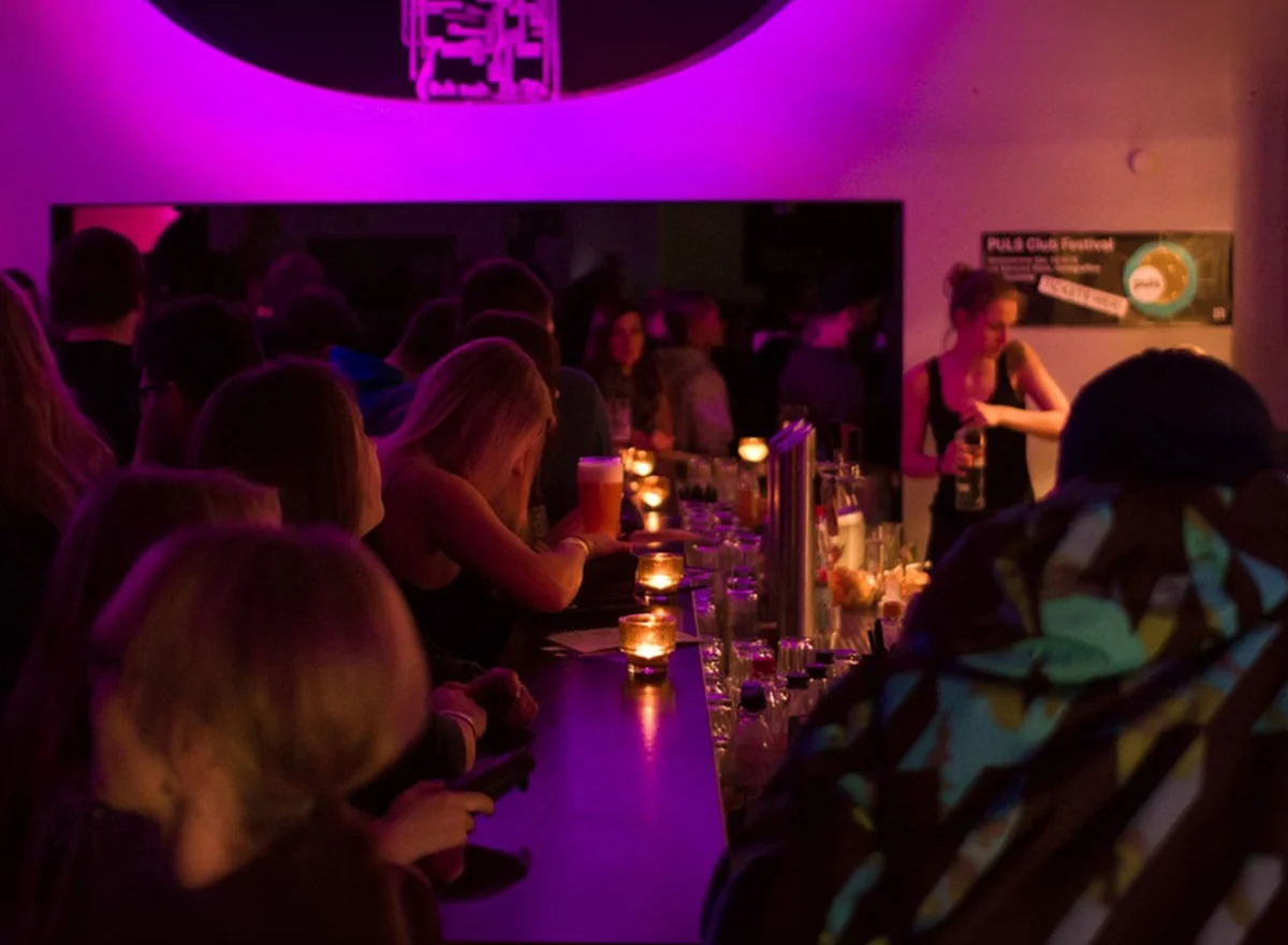 Die Bar